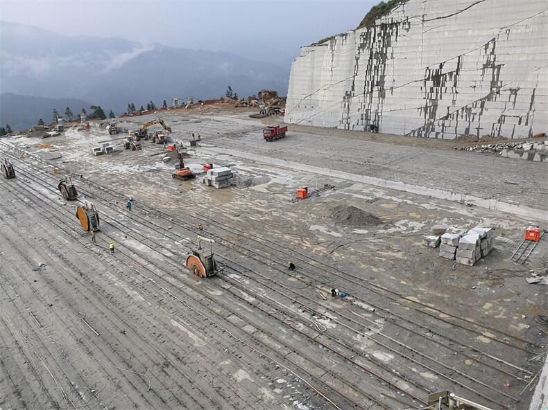 石材礦山開采類型-露天開采