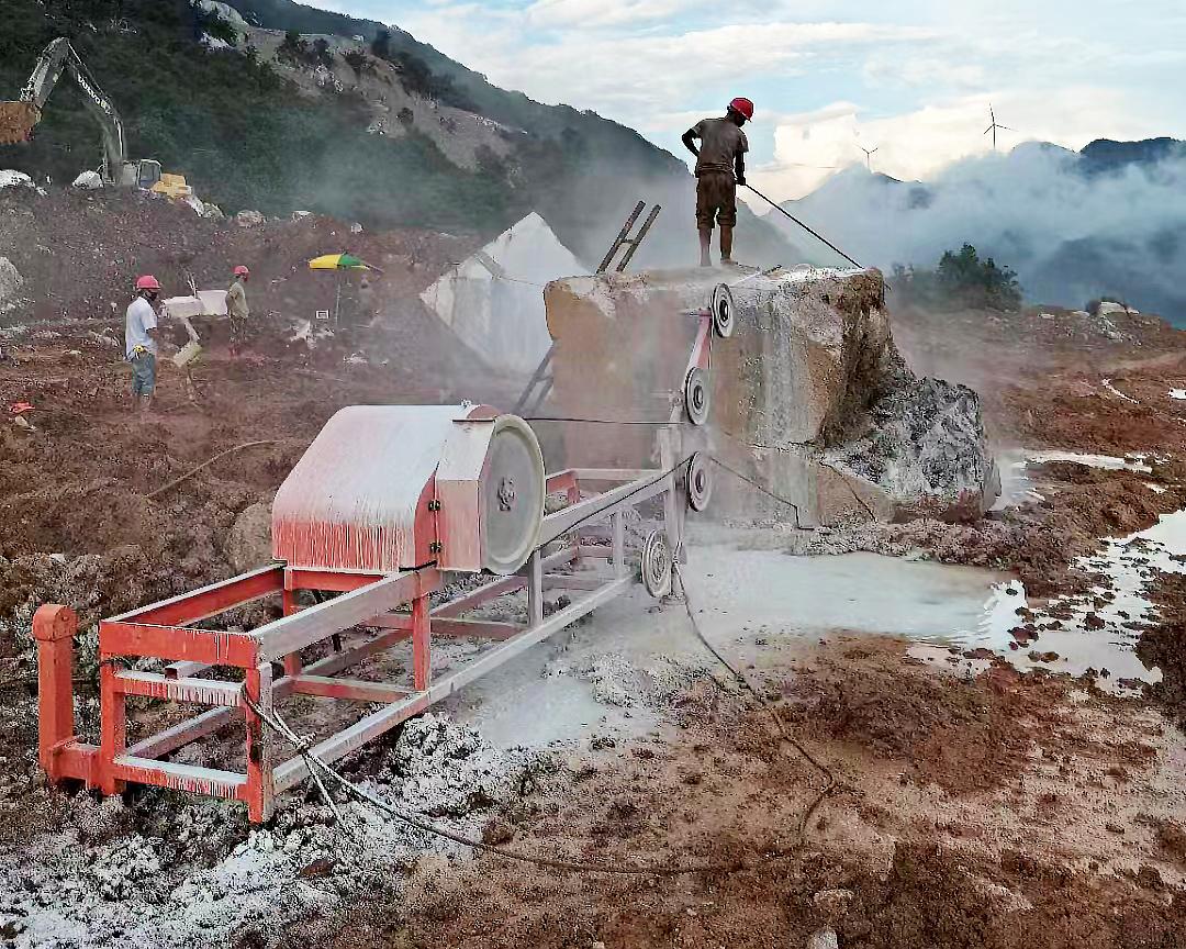 荒料整形繩鋸機